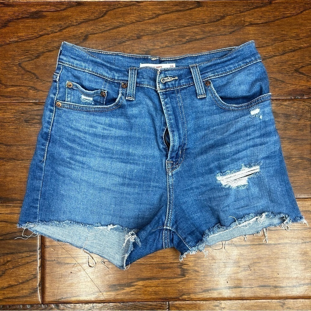 Levi’s distressed high rise shorts